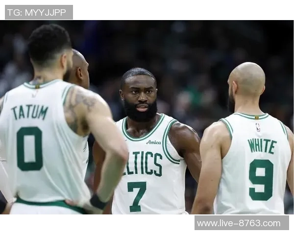 凯尔特人半场三分命中率惨淡怀特豪泽双双失准让人失望